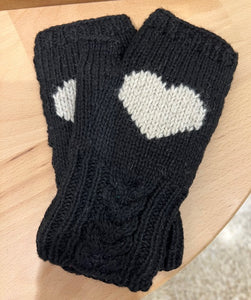Spread the Love Heart Gloves