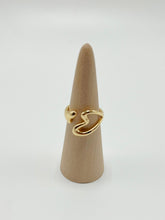 Load image into Gallery viewer, Signature Heart Ring - Gold