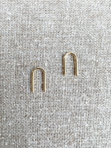 The Basic Threader Earrings - Gold