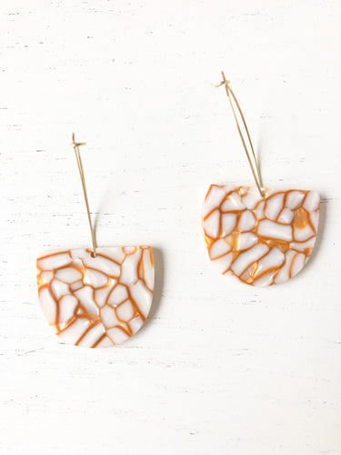 The Modern Gold and Cream