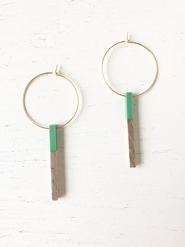 The Chelsea Wood & Green Resin - Gold